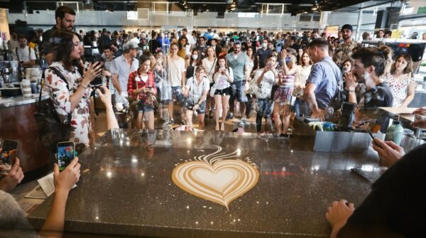 dissatisfaction drives viral marketing